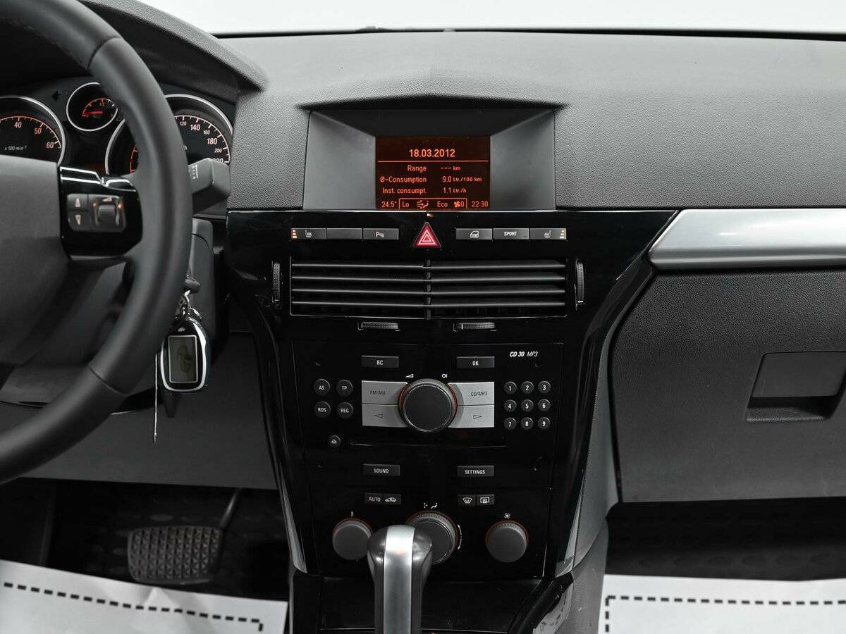 Opel Astra б/у, 2012, Автоматическая. Фото: #8