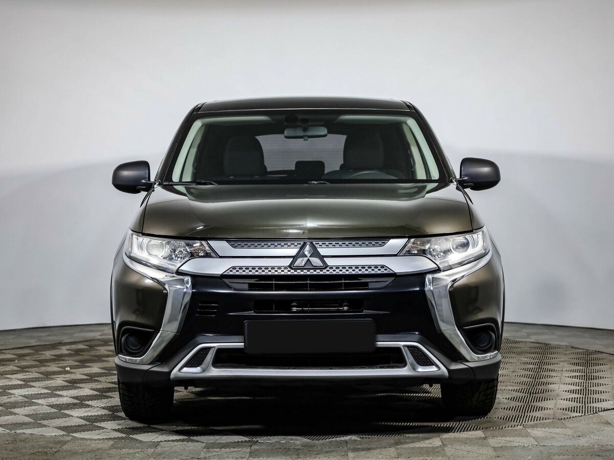 Mitsubishi Outlander б/у, 2020, Вариатор. Фото: #1