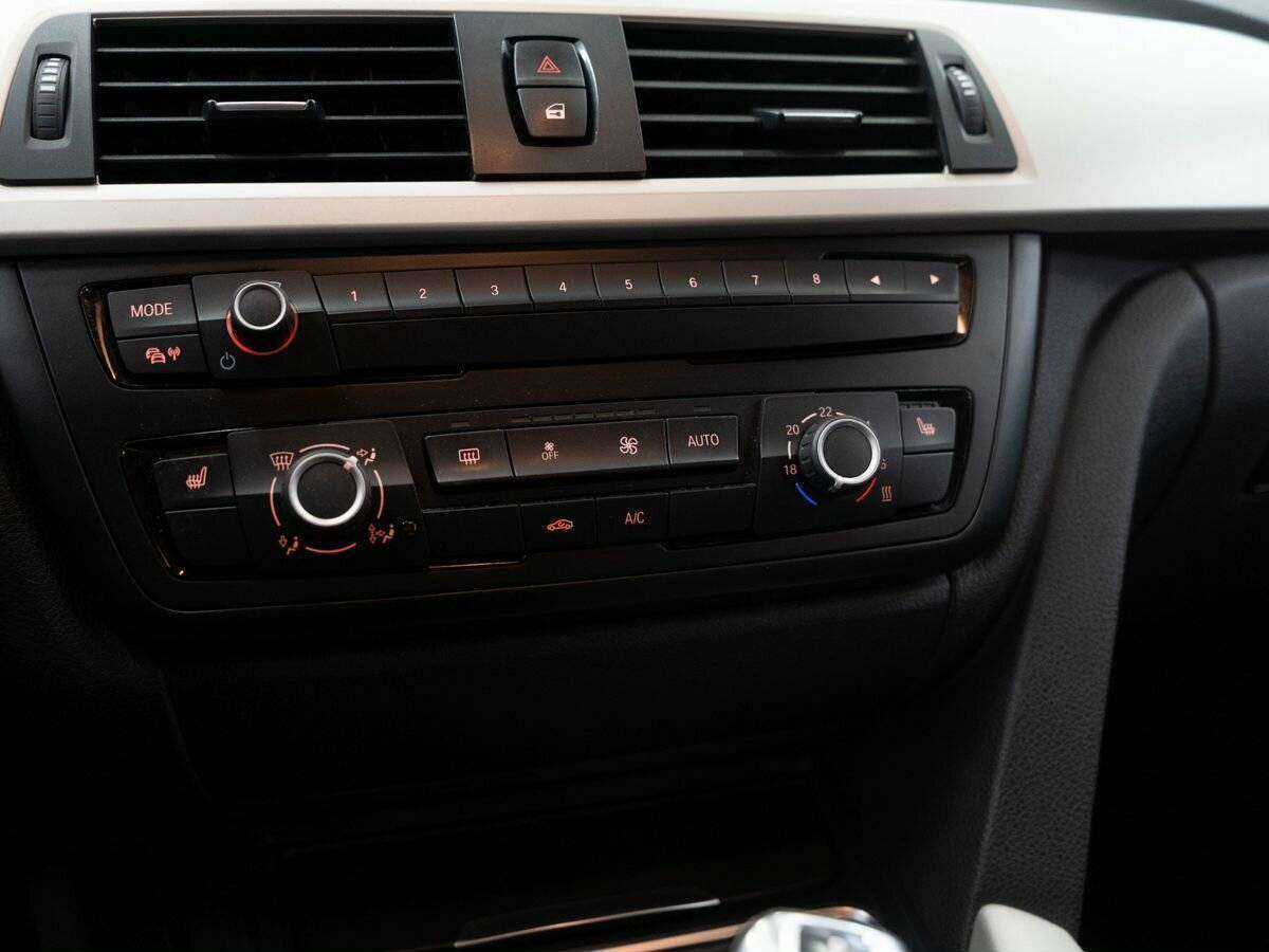 BMW 3 серии б/у, 2014, Автоматическая. Фото: #10