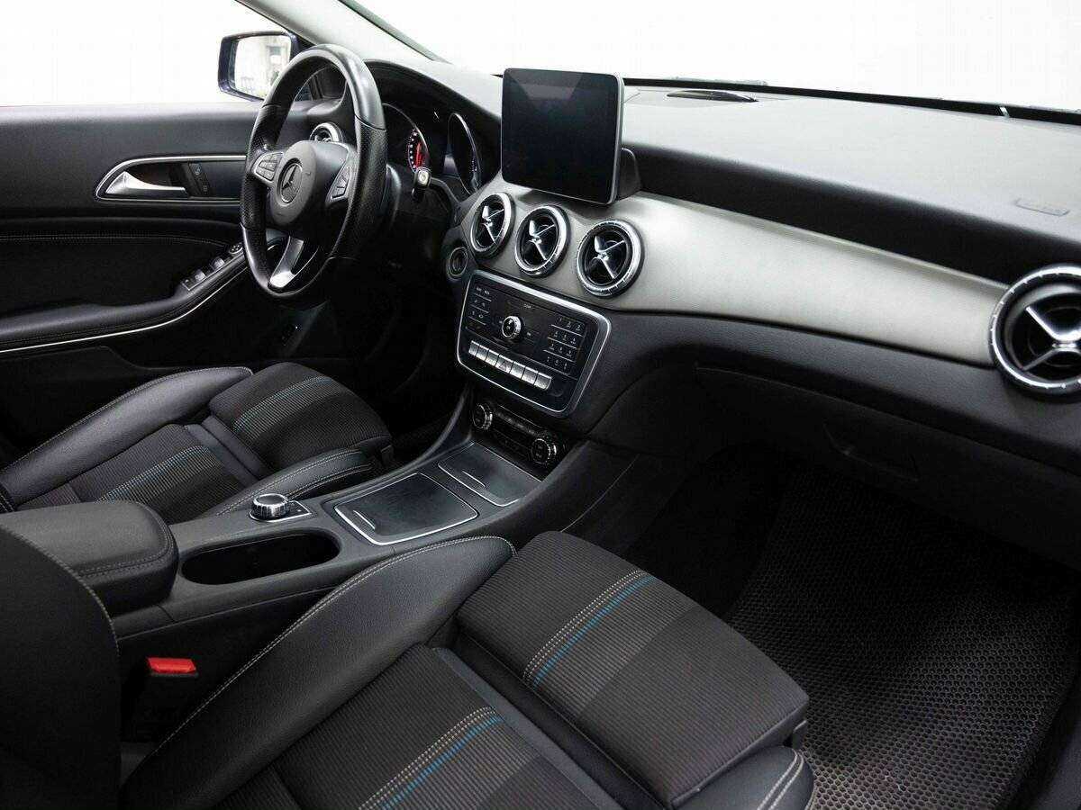 Mercedes-Benz CLA б/у, 2018, Роботизированная. Фото: #10
