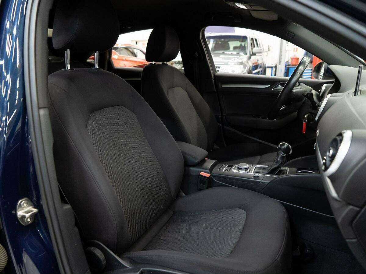 Audi A3 б/у, 2016, Роботизированная. Фото: #8