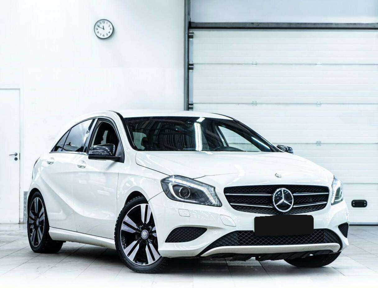 Mercedes-Benz A-Класс б/у, 2013, Роботизированная. Фото: #1