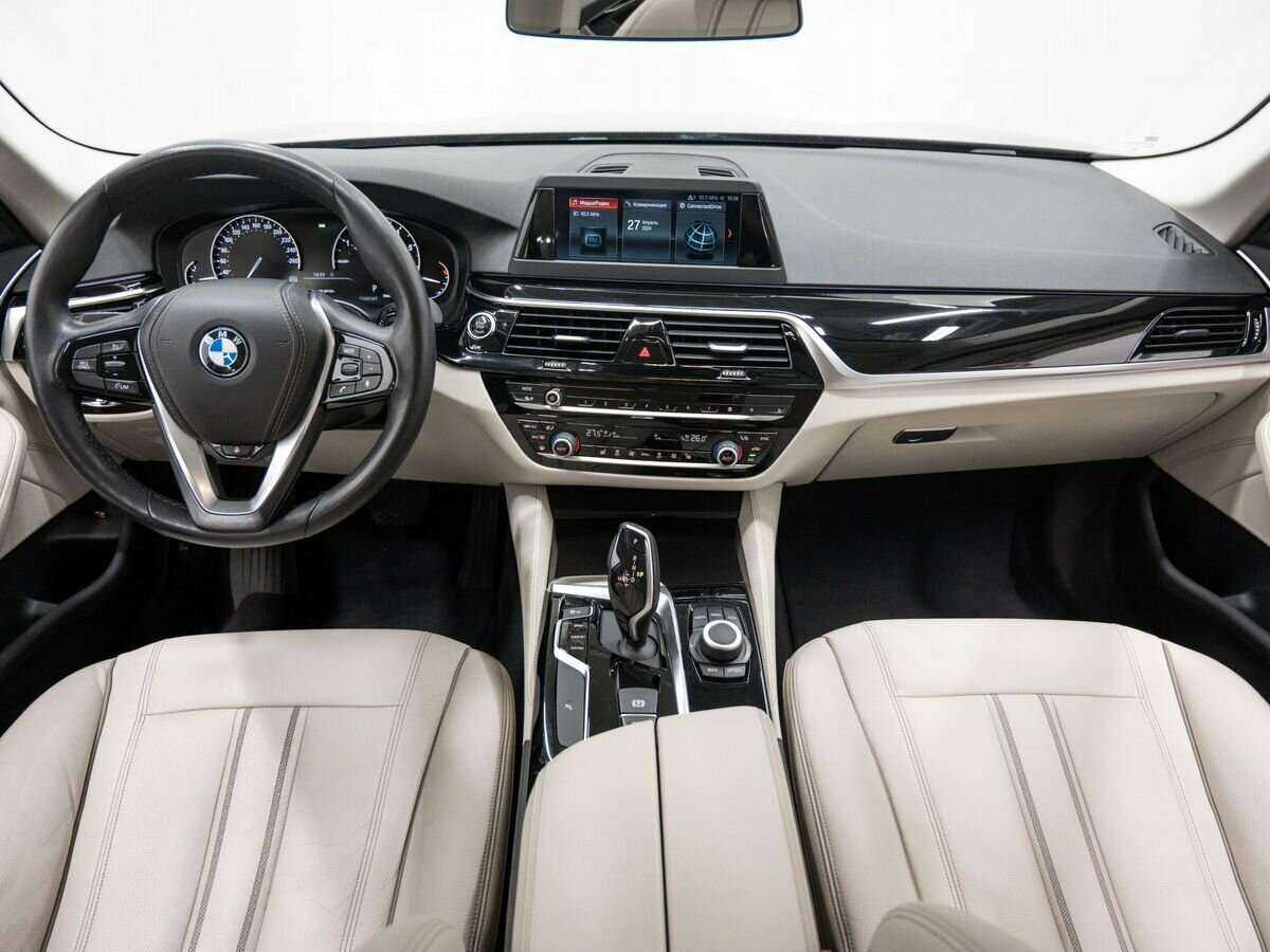 BMW 5 серии б/у, 2018, Автоматическая. Фото: #9