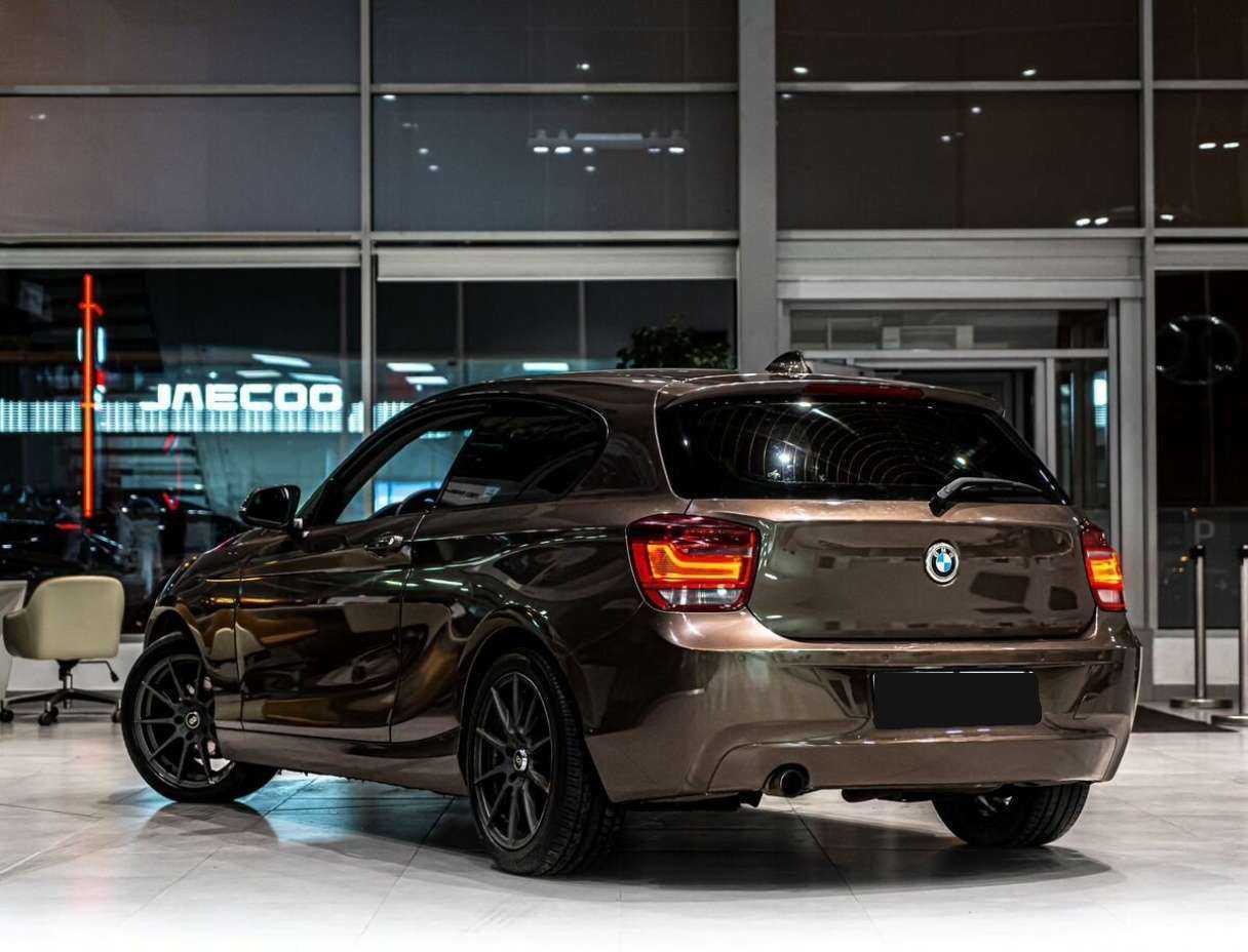 BMW 1 серии б/у, 2012, Автоматическая. Фото: #3