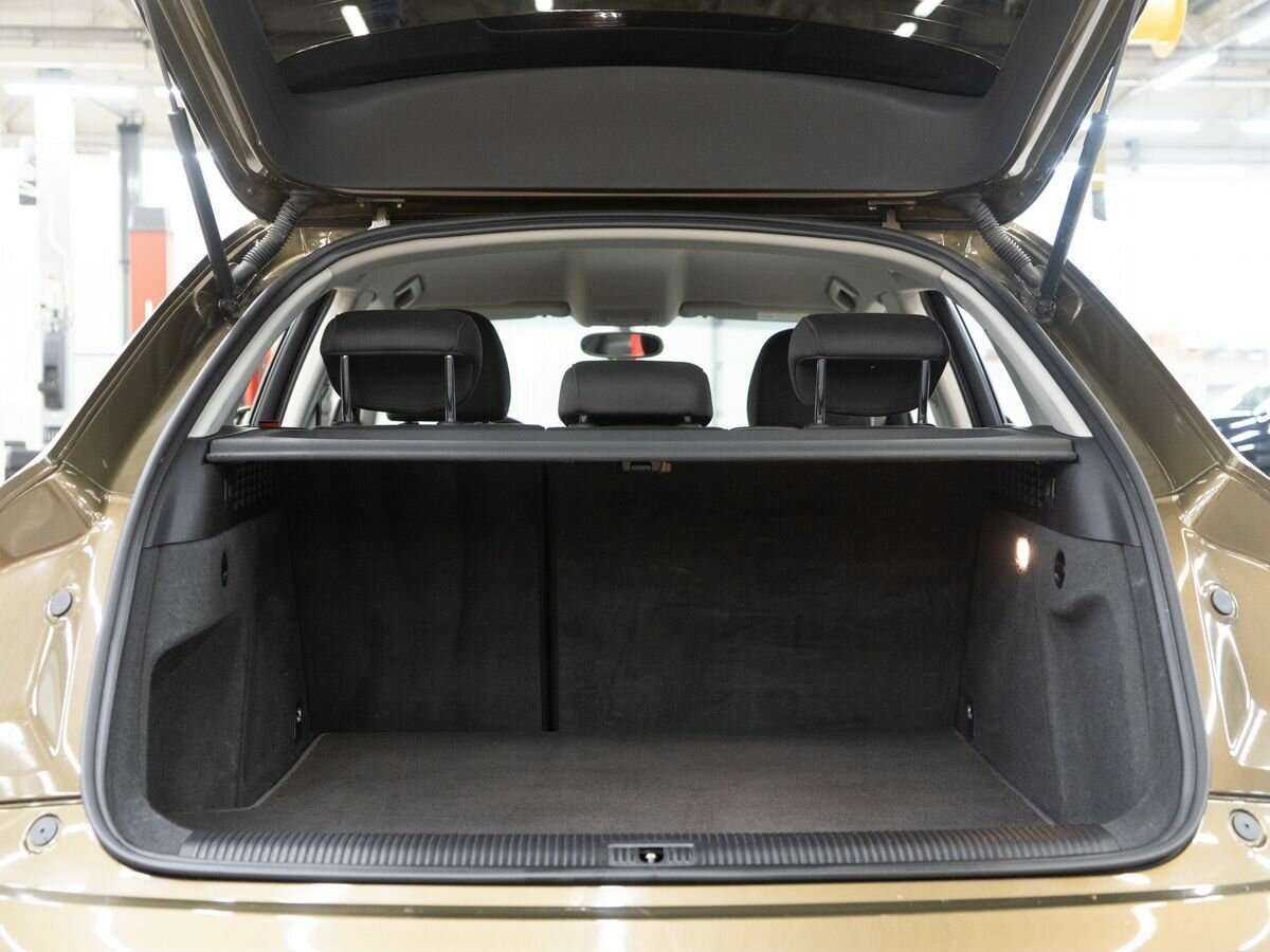 Audi Q3 б/у, 2012, Роботизированная. Фото: #7