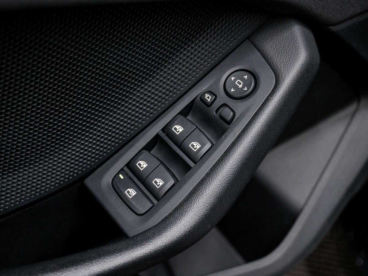 BMW 1 серии б/у, 2019, Роботизированная. Фото: #14