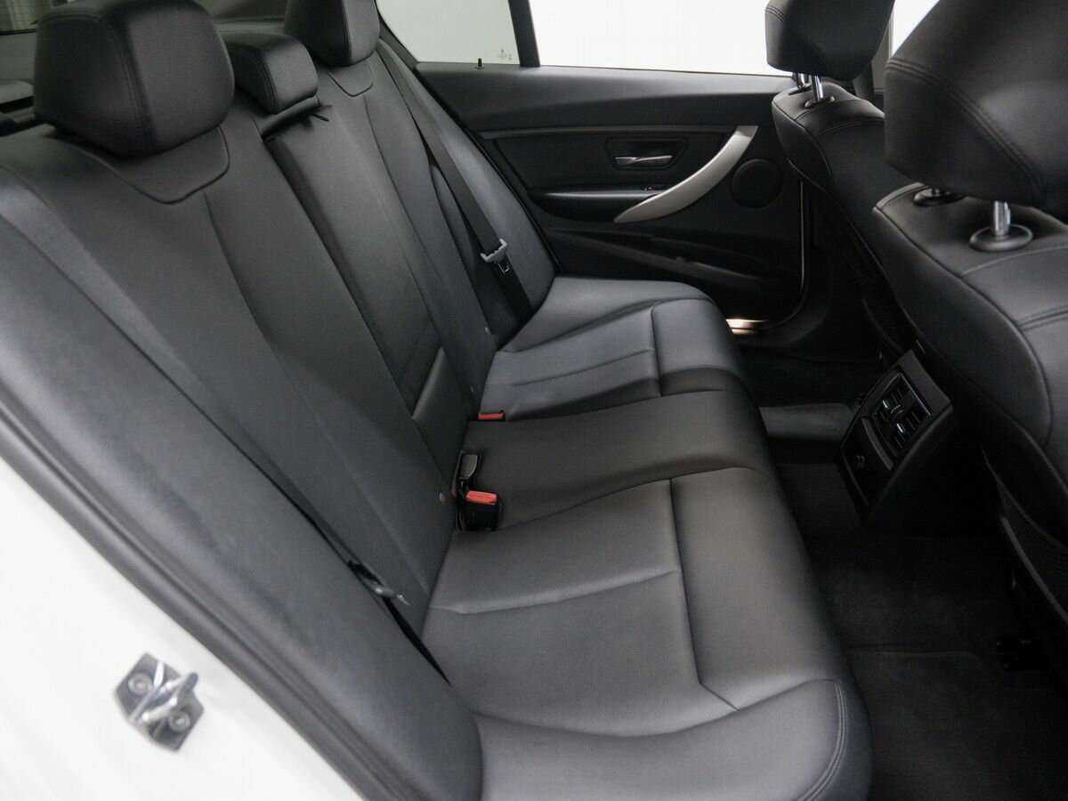 BMW 3 серии б/у, 2015, Автоматическая. Фото: #8