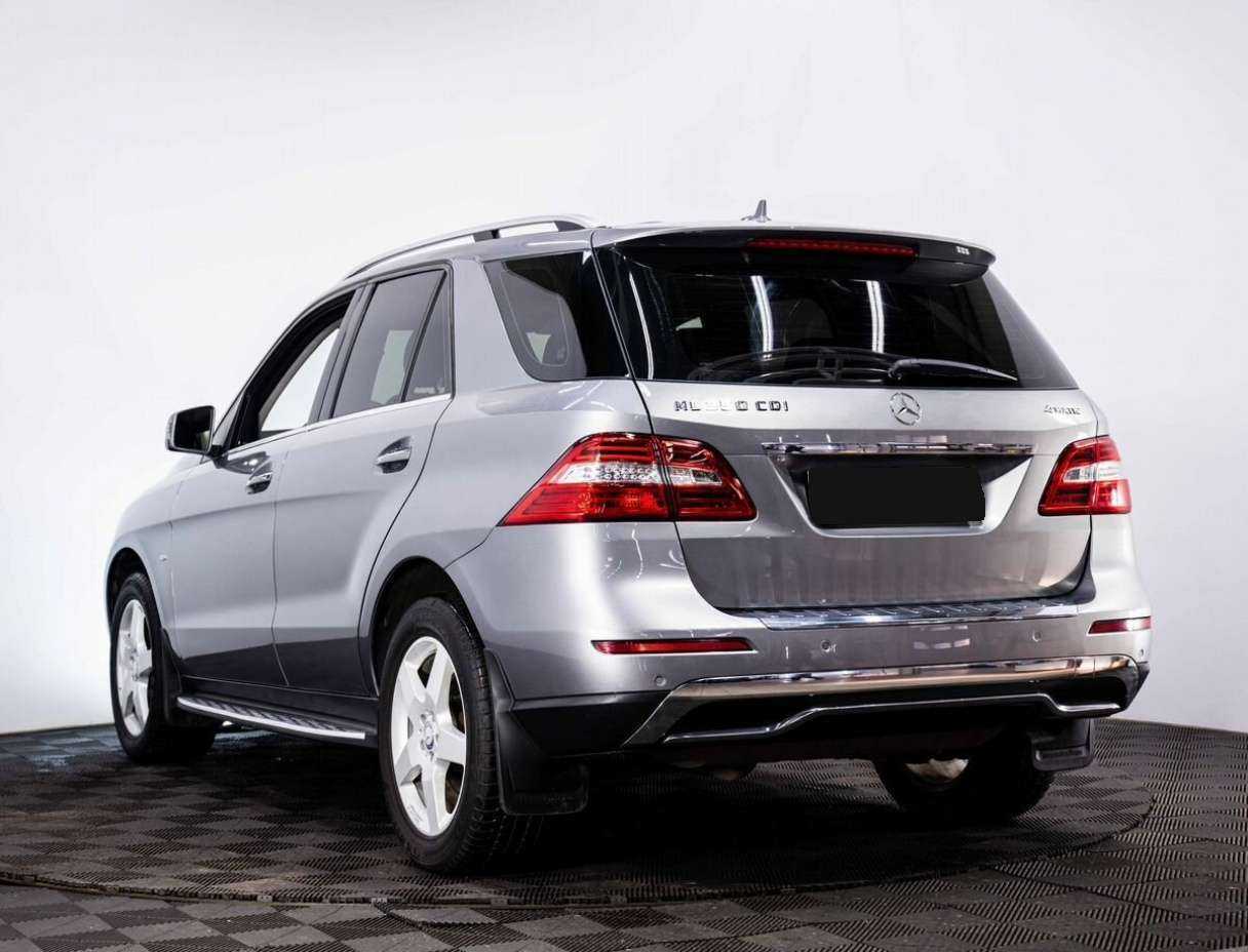 Mercedes-Benz M-Класс б/у, 2012, Автоматическая. Фото: #2