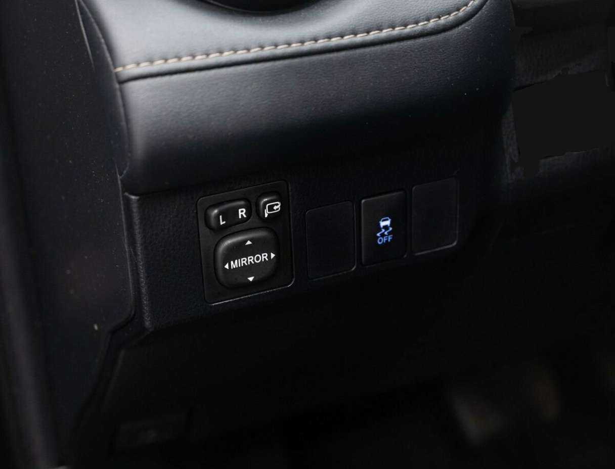 Тойота Рав4 б/у, 2014, Вариатор. Фото: #17