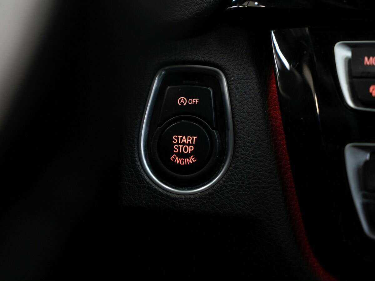 BMW 3 серии б/у, 2016, Автоматическая. Фото: #10