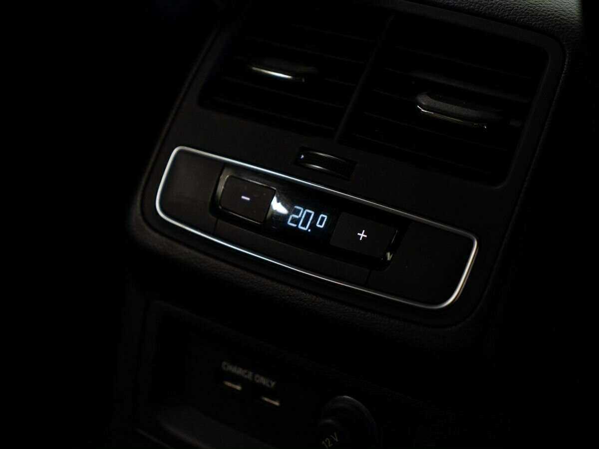 Audi A4 б/у, 2020, Роботизированная. Фото: #19