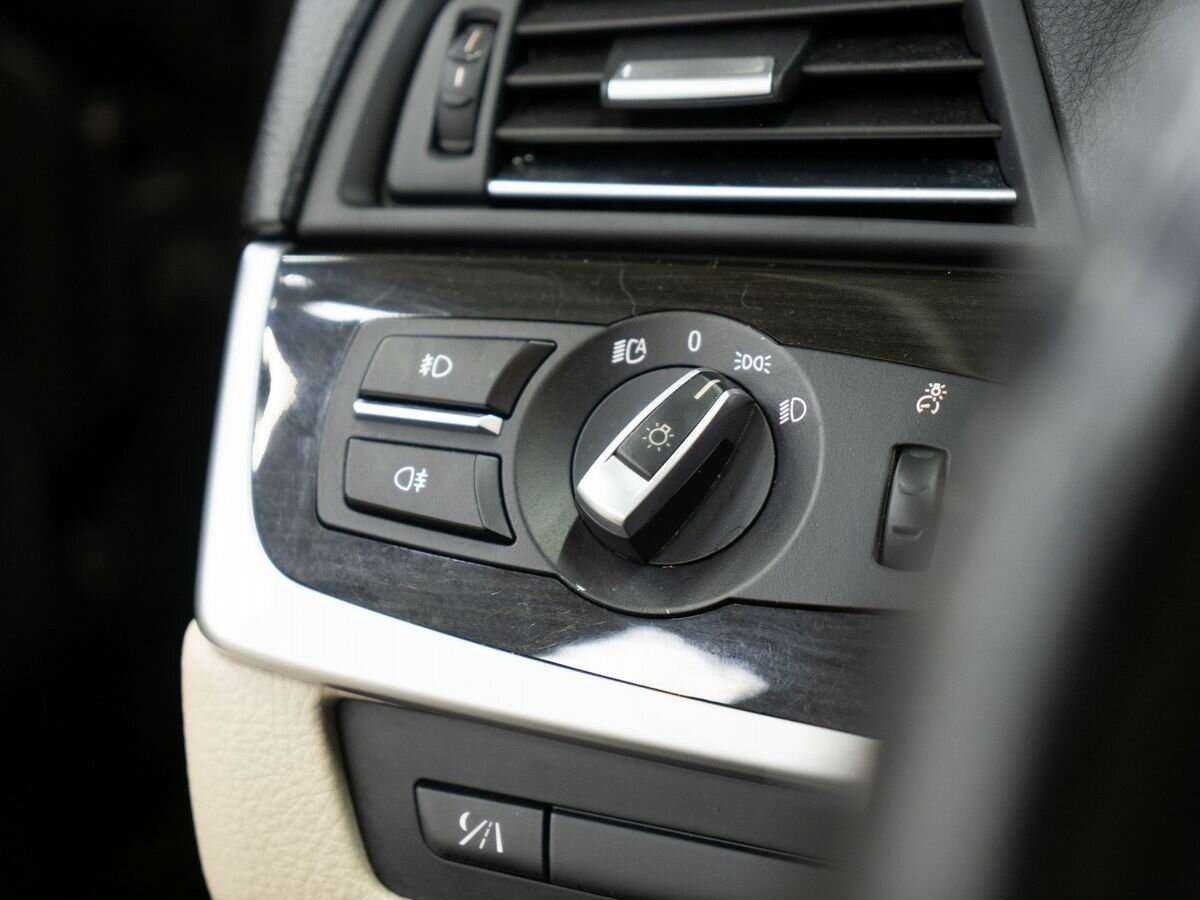 BMW 5 серии б/у, 2012, Автоматическая. Фото: #16