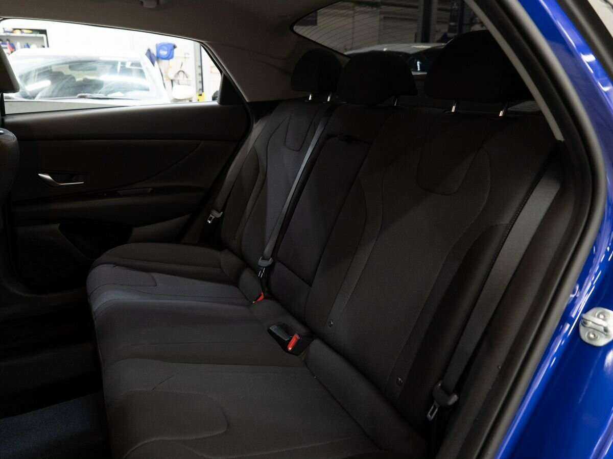 Hyundai Elantra б/у, 2021, Автоматическая. Фото: #7