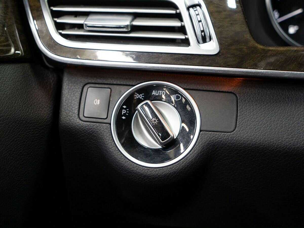 Mercedes-Benz E-Класс б/у, 2013, Автоматическая. Фото: #15