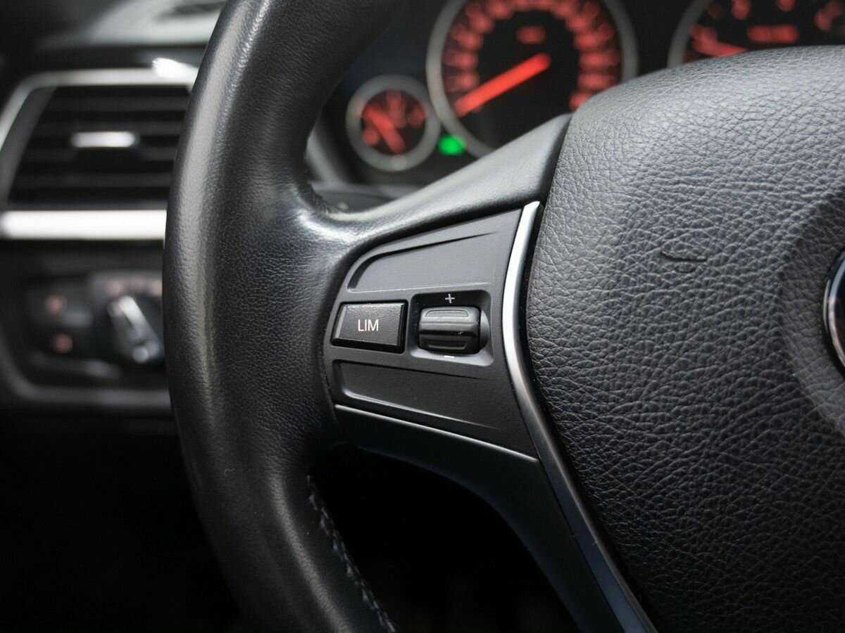 BMW 3 серии б/у, 2017, Автоматическая. Фото: #22