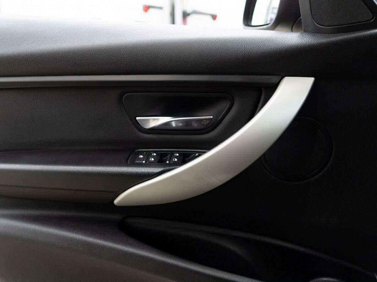 BMW 3 серии б/у, 2015, Автоматическая. Фото: #14