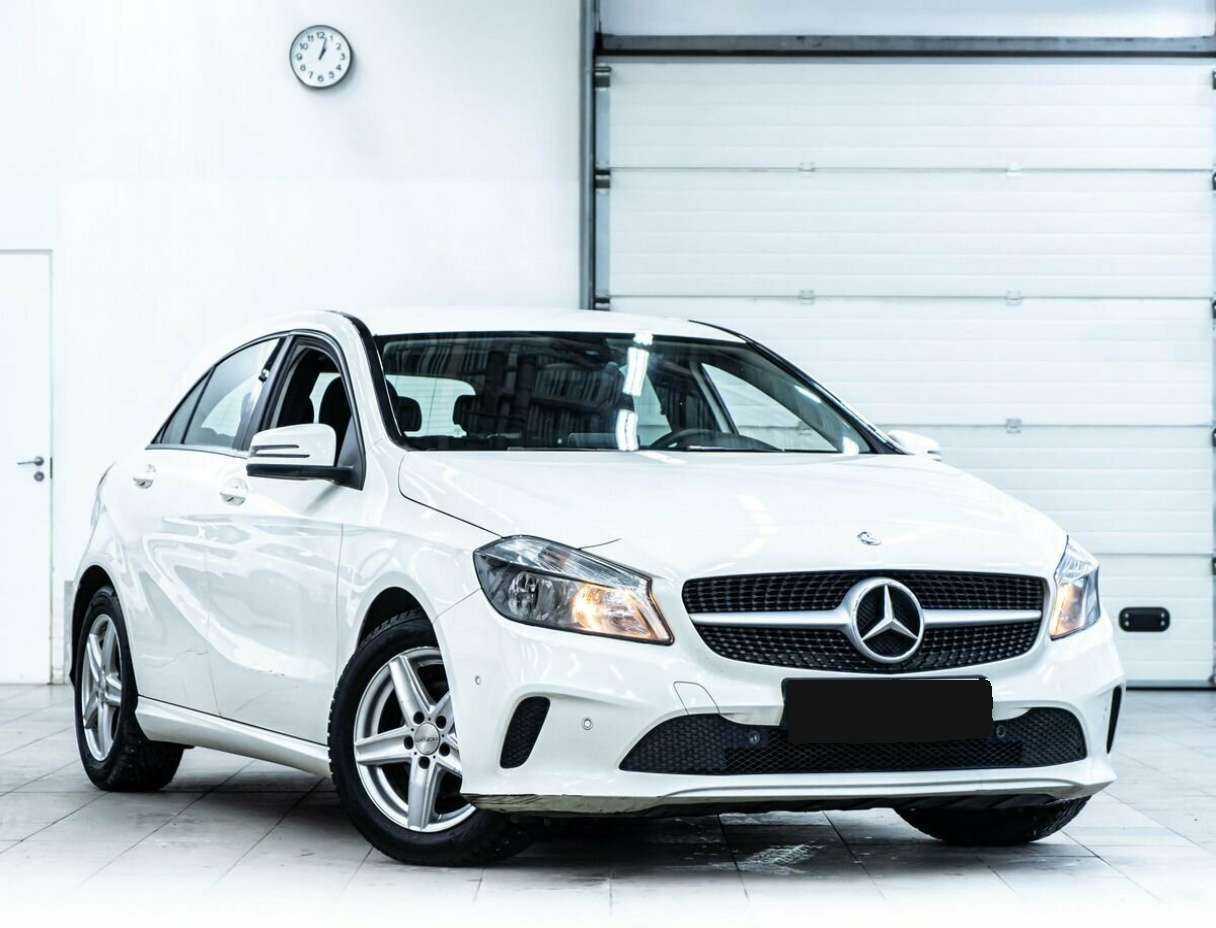 Mercedes-Benz A-Класс б/у, 2016, Роботизированная. Фото: #1