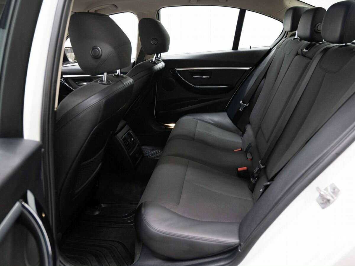 BMW 3 серии б/у, 2016, Автоматическая. Фото: #8