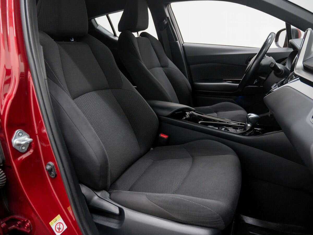 Toyota C-HR б/у, 2018, Вариатор. Фото: #5