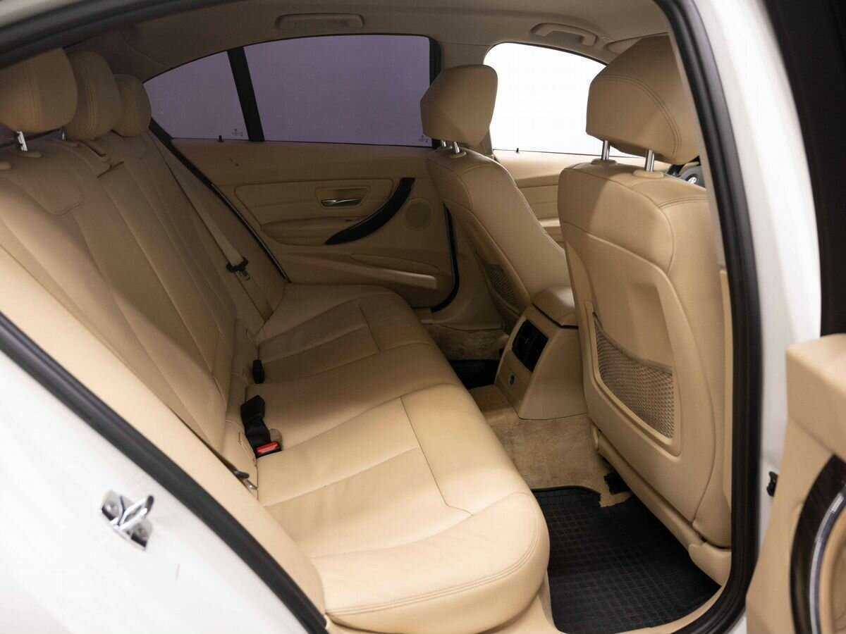 BMW 3 серии б/у, 2012, Автоматическая. Фото: #9