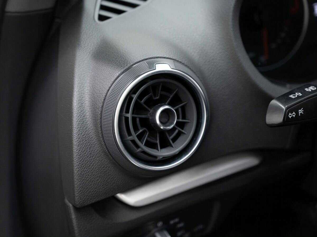 Audi A3 б/у, 2019, Роботизированная. Фото: #16