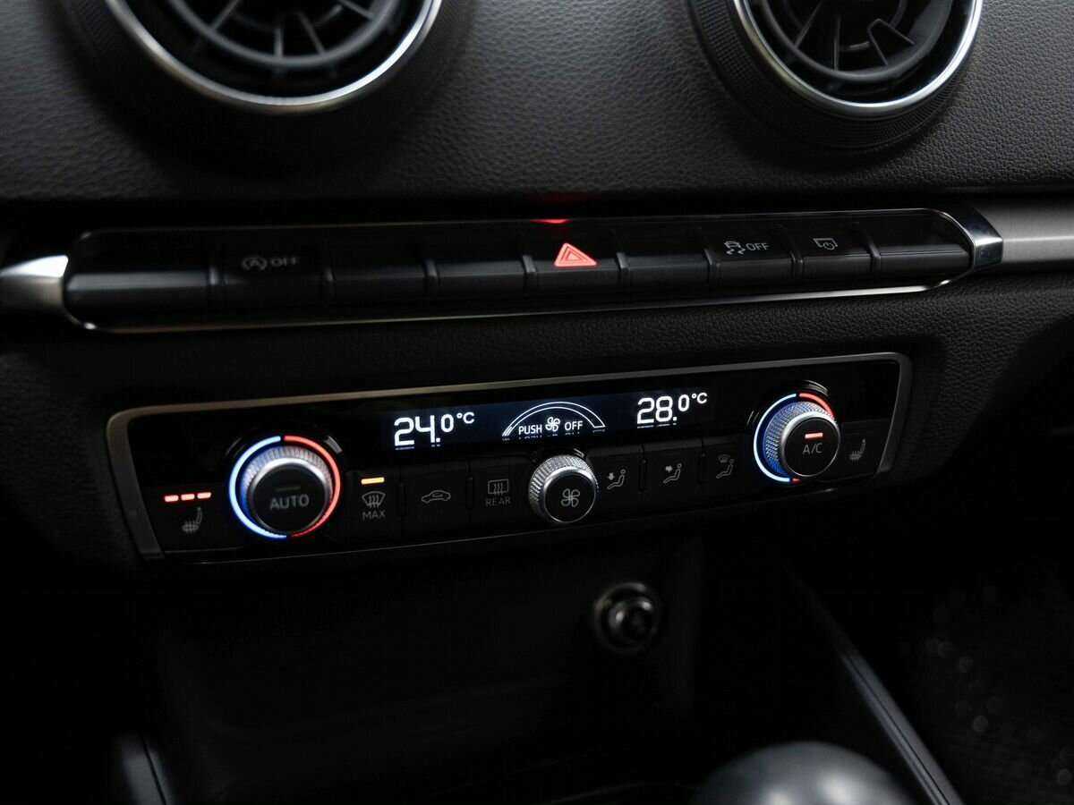 Audi A3 б/у, 2019, Роботизированная. Фото: #20