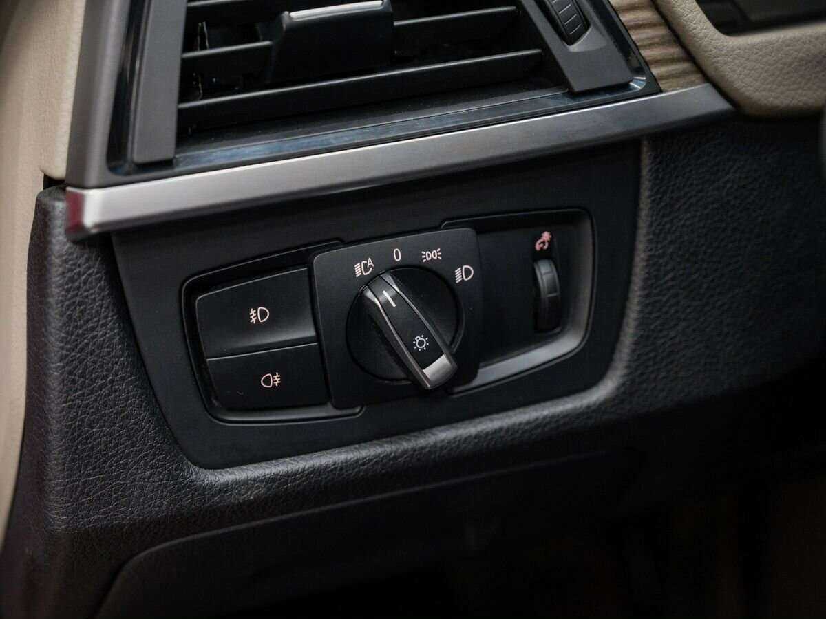 BMW 3 серии б/у, 2012, Автоматическая. Фото: #12