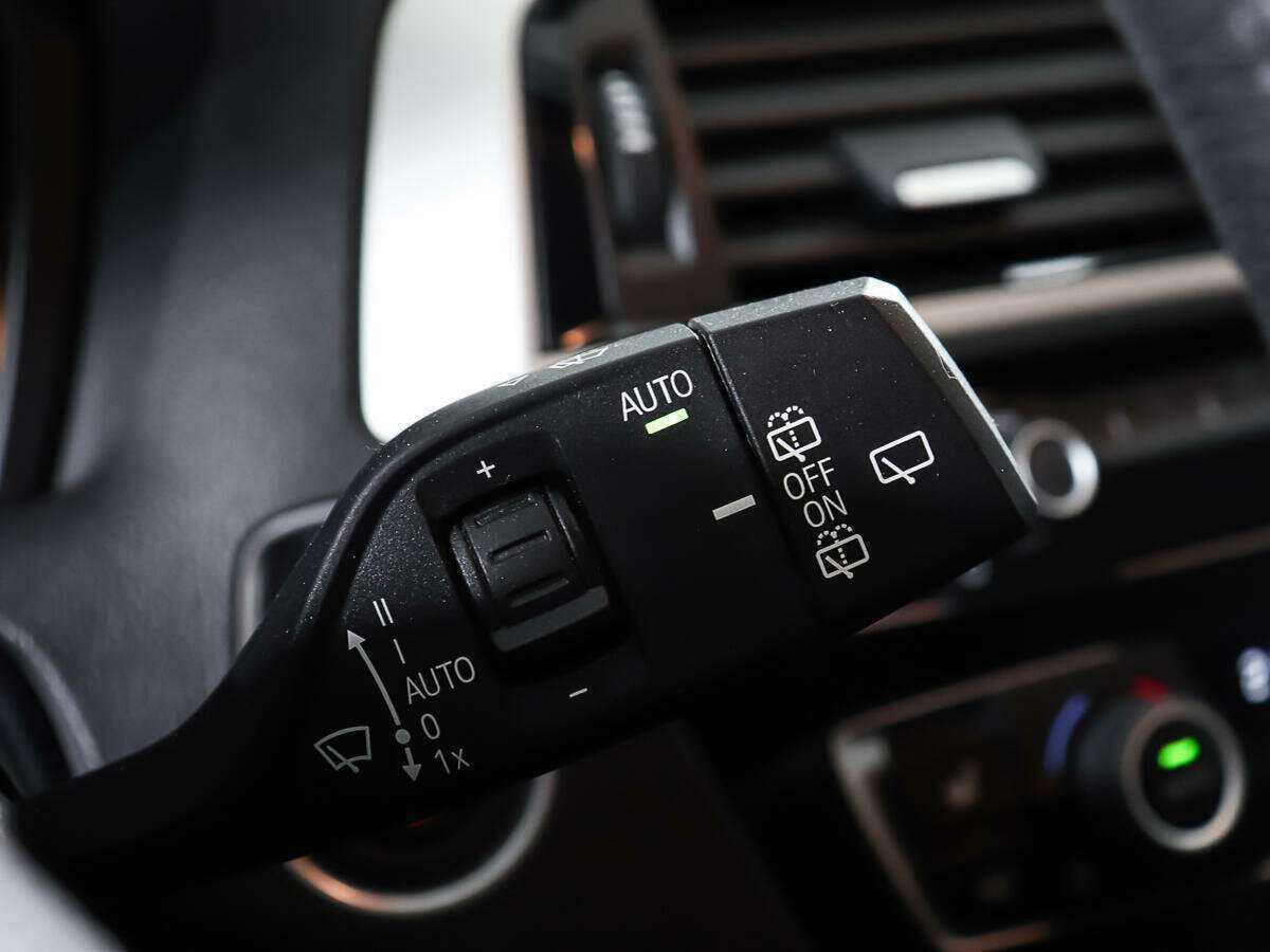 BMW 1 серии б/у, 2017, Автоматическая. Фото: #11