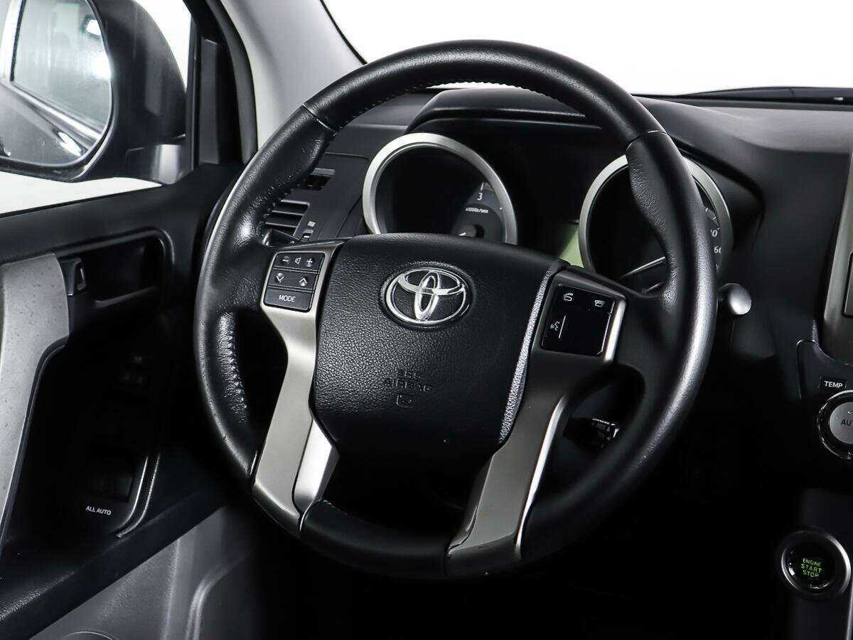 Toyota Land Cruiser Prado б/у, 2012, Автоматическая. Фото: #14