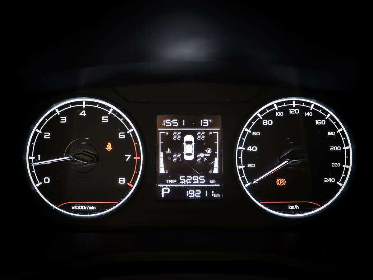 Джили Эмгранд б/у, 2023, Автоматическая. Фото: #13