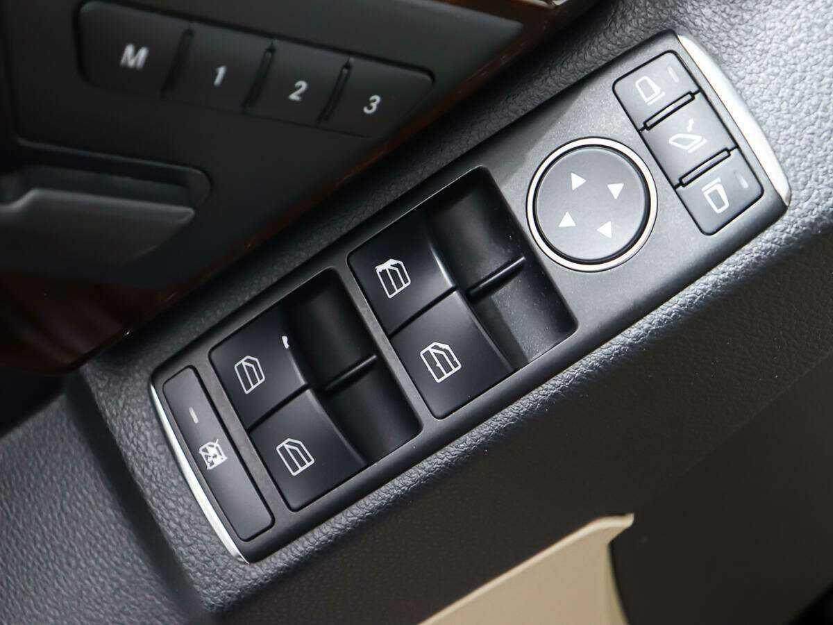 Mercedes-Benz GLK-Класс б/у, 2012, Автоматическая. Фото: #18