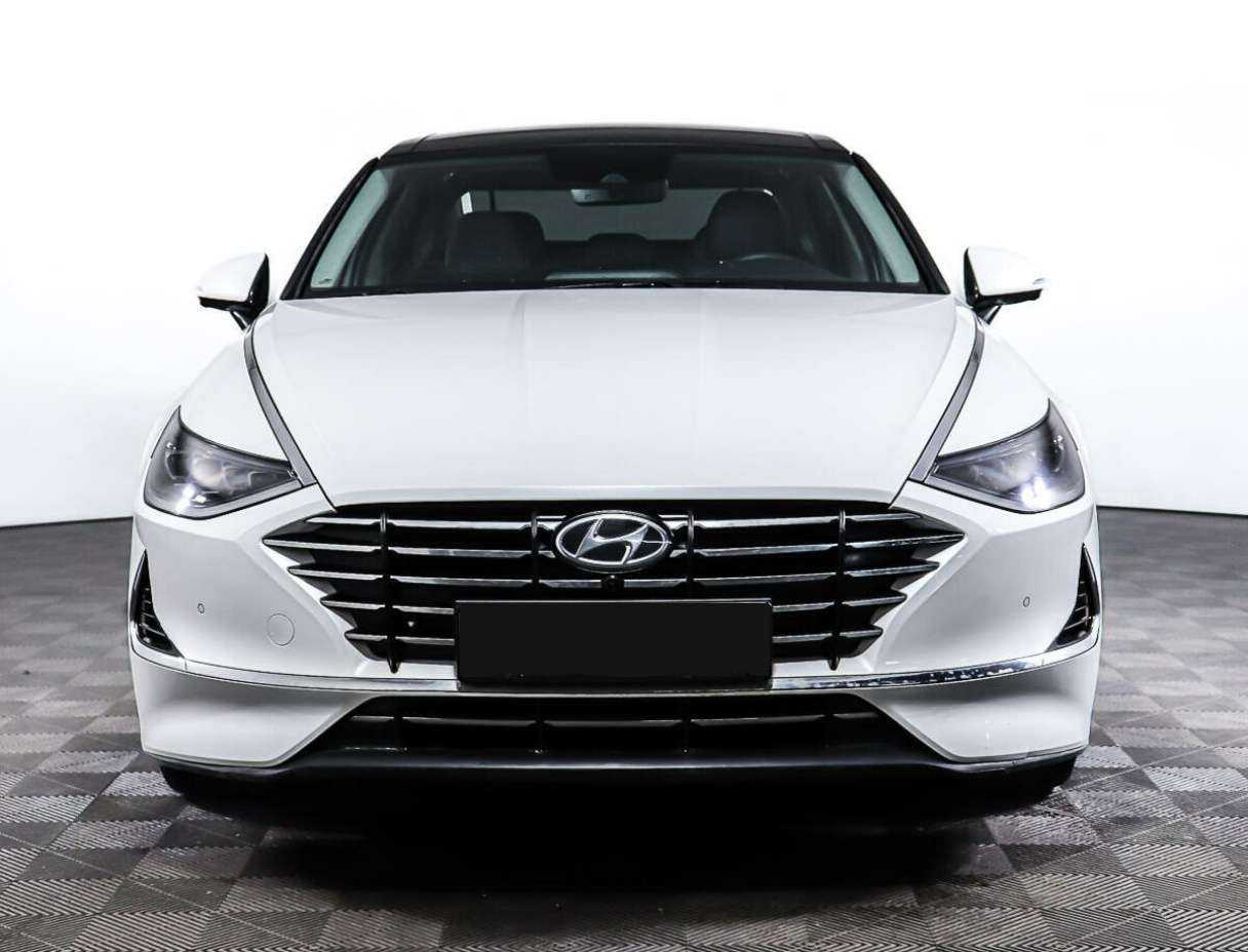 Hyundai Sonata б/у, 2022, Автоматическая. Фото: #1