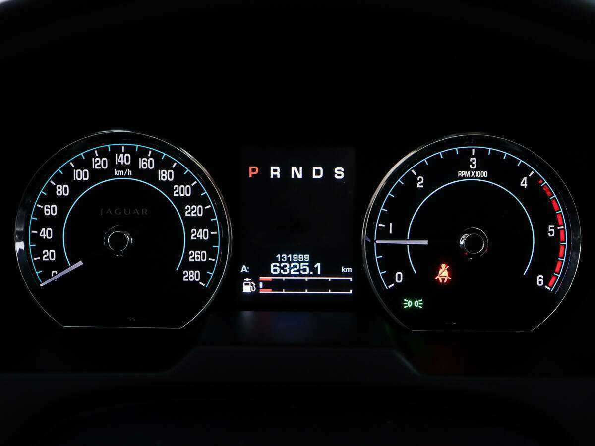 Jaguar XF б/у, 2012, Автоматическая. Фото: #13