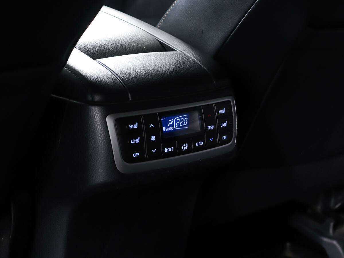 Toyota Highlander б/у, 2015, Автоматическая. Фото: #17