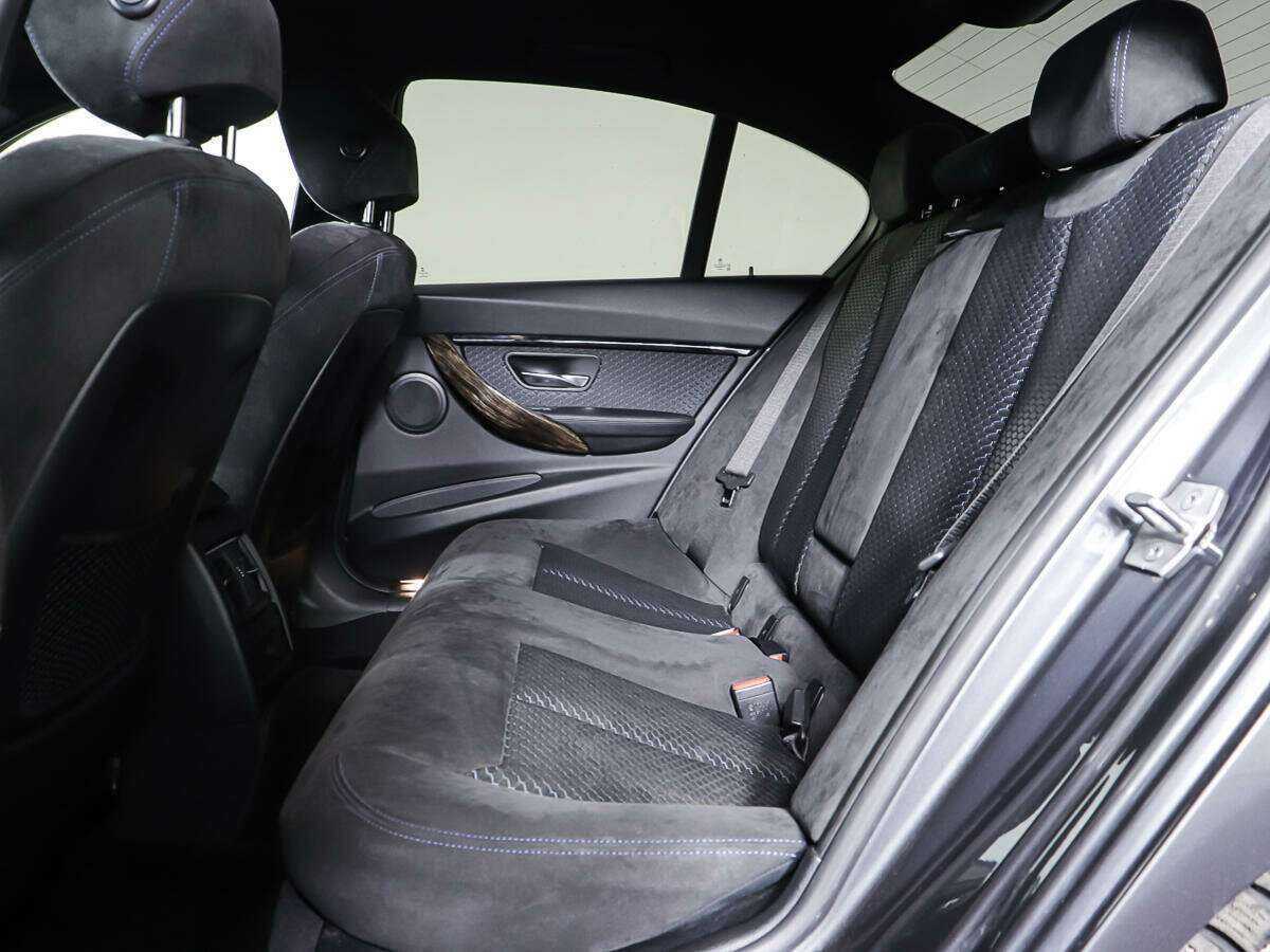 BMW 3 серии б/у, 2016, Автоматическая. Фото: #9