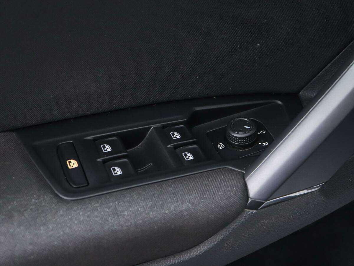 Volkswagen Tiguan б/у, 2020, Роботизированная. Фото: #14