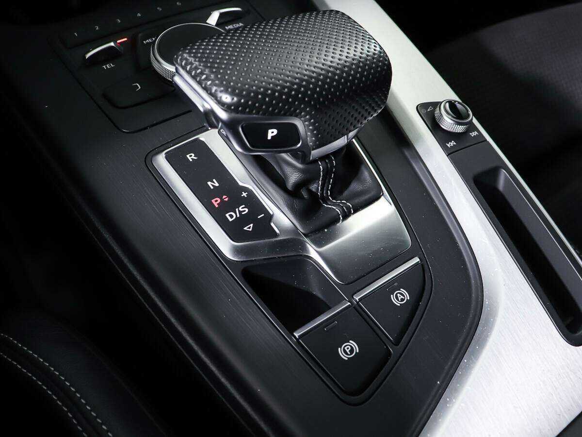 Audi A4 б/у, 2017, Роботизированная. Фото: #17