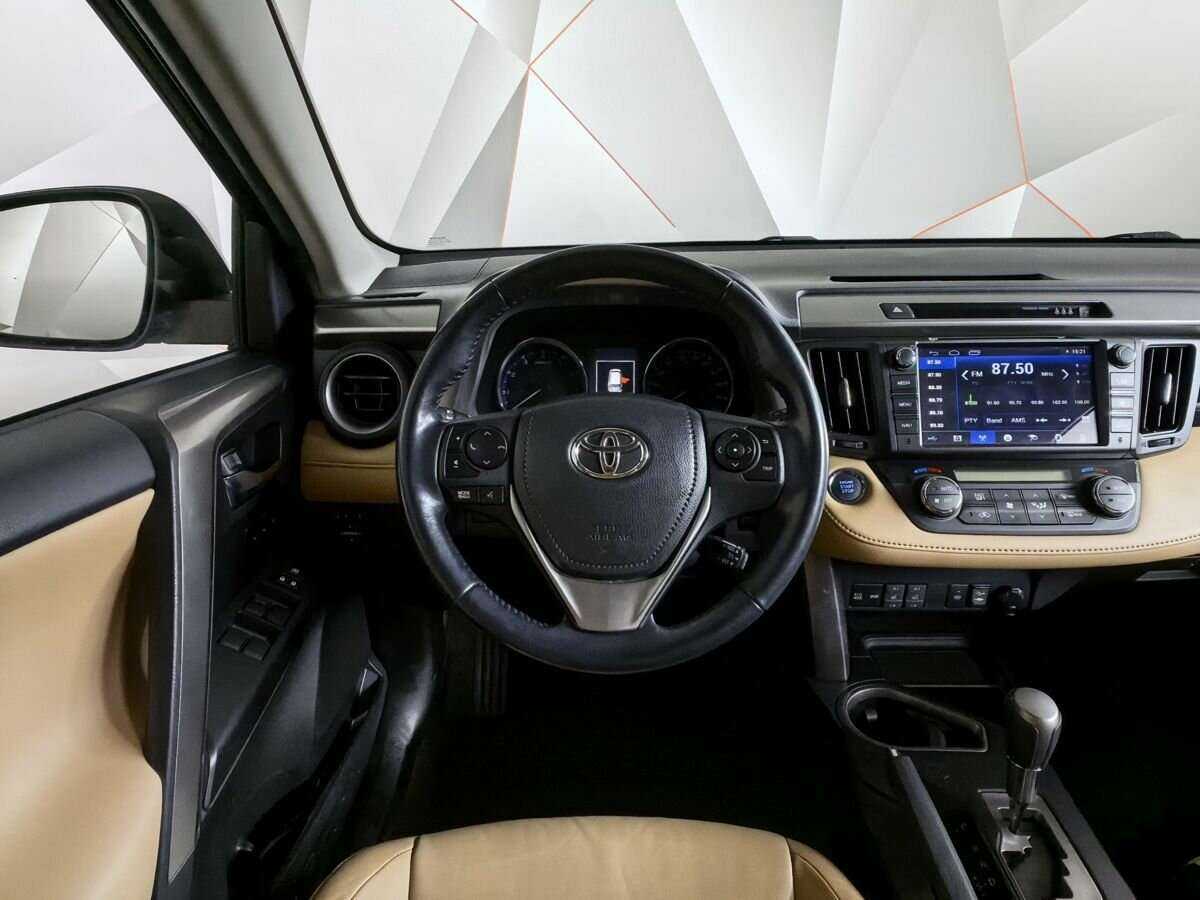 Toyota RAV4 б/у, 2017, Автоматическая. Фото: #13