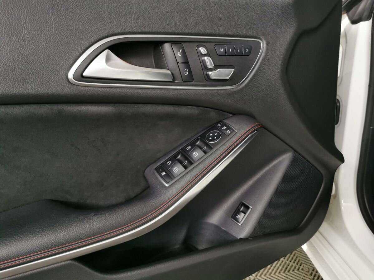 Mercedes-Benz CLA б/у, 2017, Роботизированная. Фото: #16