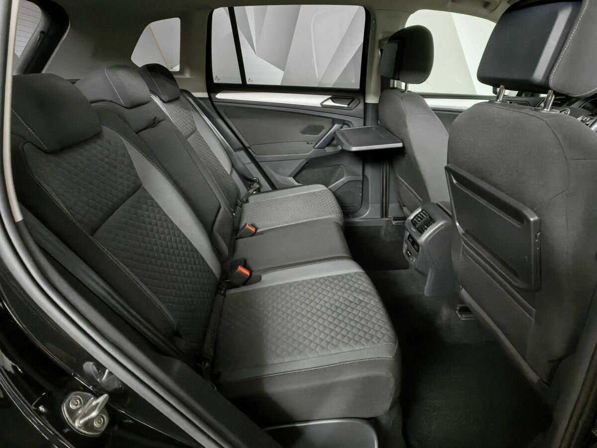 Volkswagen Tiguan б/у, 2020, Роботизированная. Фото: #11