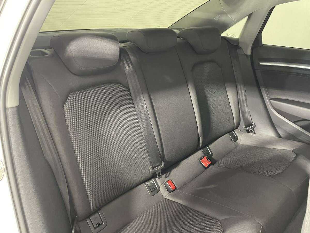 Audi A3 б/у, 2018, Роботизированная. Фото: #14