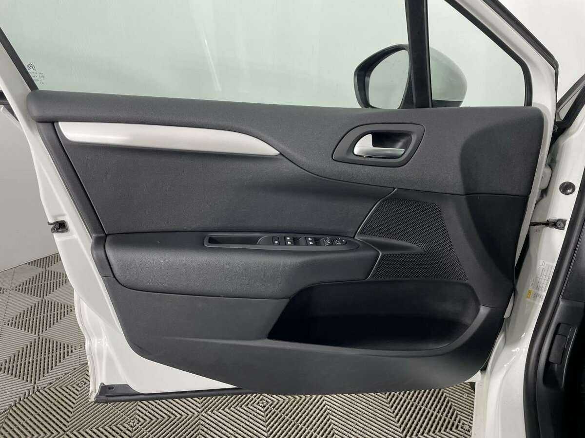 Citroen C4 б/у, 2021, Автоматическая. Фото: #7