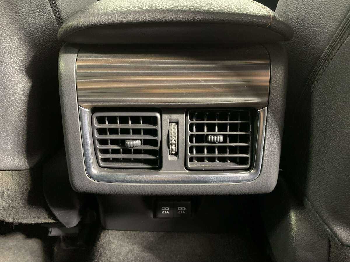 Toyota Camry б/у, 2020, Автоматическая. Фото: #16