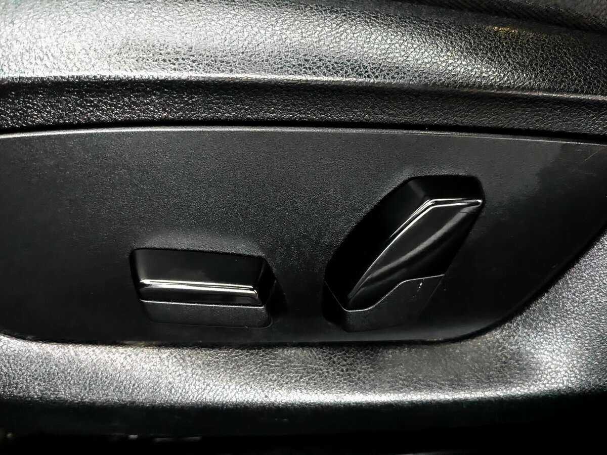 BMW 5 серии б/у, 2018, Автоматическая. Фото: #16