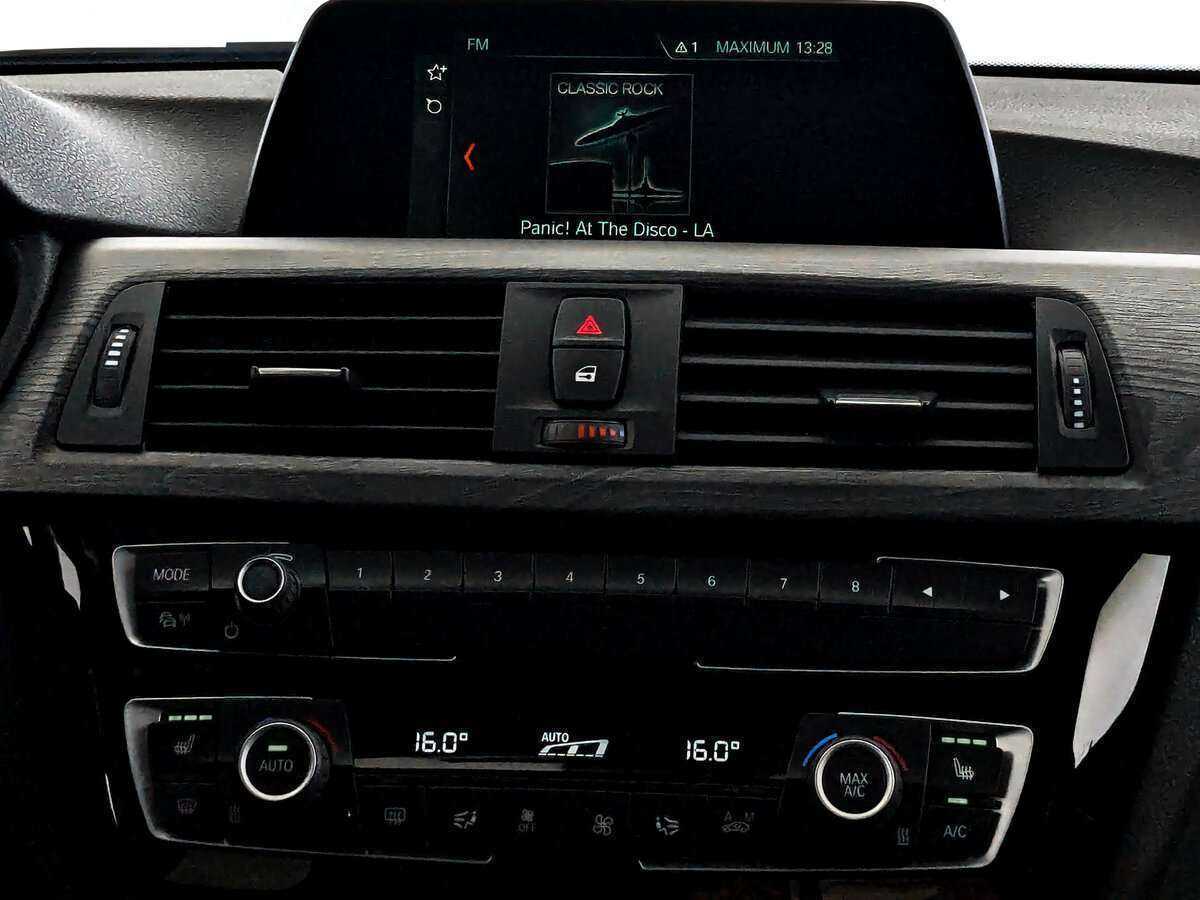 BMW 3 серии б/у, 2019, Автоматическая. Фото: #11