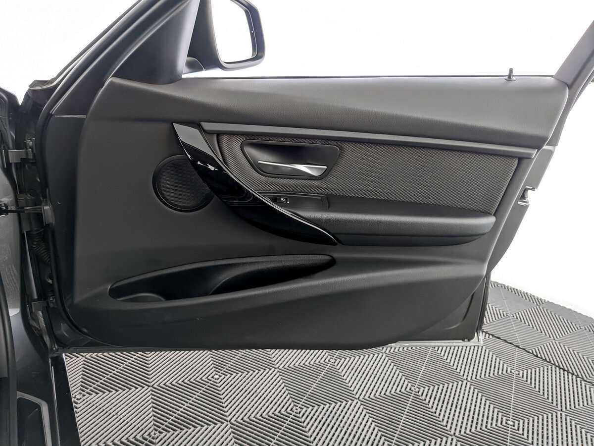 BMW 3 серии б/у, 2018, Автоматическая. Фото: #23