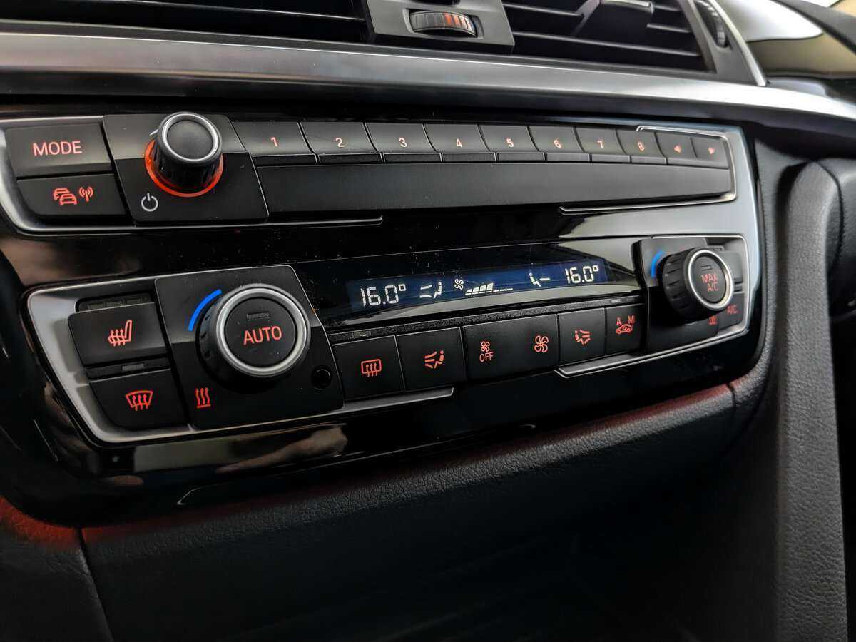 BMW 3 серии б/у, 2017, Автоматическая. Фото: #19