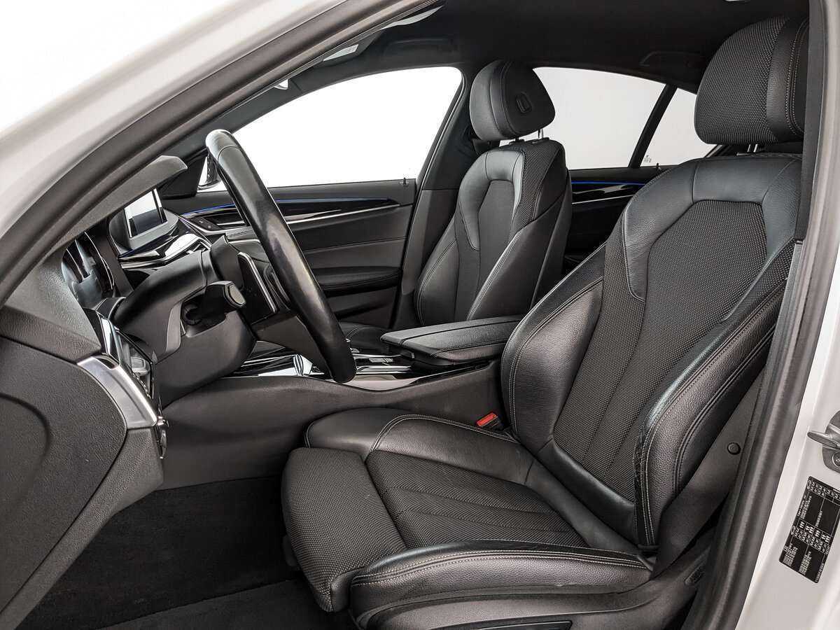 BMW 5 серии б/у, 2017, Автоматическая. Фото: #15