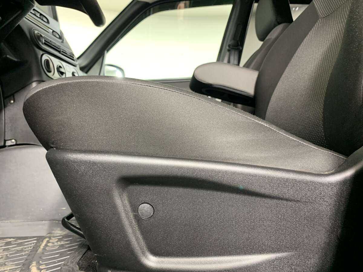 Lada (ВАЗ) Niva б/у, 2023, Механическая. Фото: #13