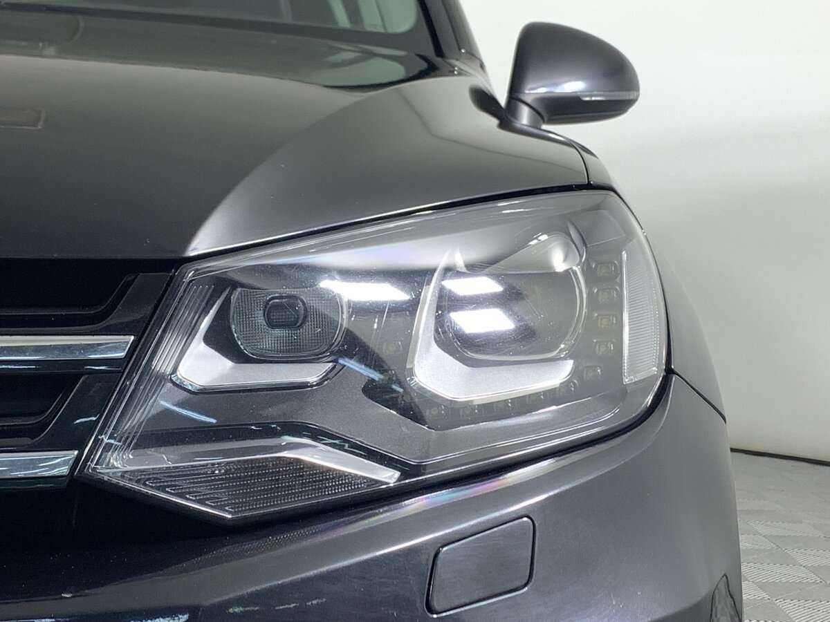 Volkswagen Touareg б/у, 2012, Автоматическая. Фото: #8